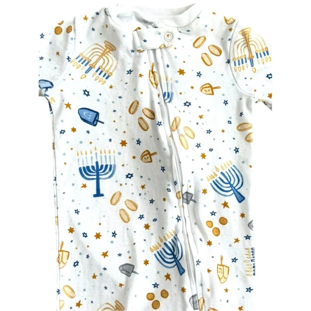 Pottery Barn Kids Baby One Piece Hanukkah Pattern Zip Up Footie PJs. 9-12 Months